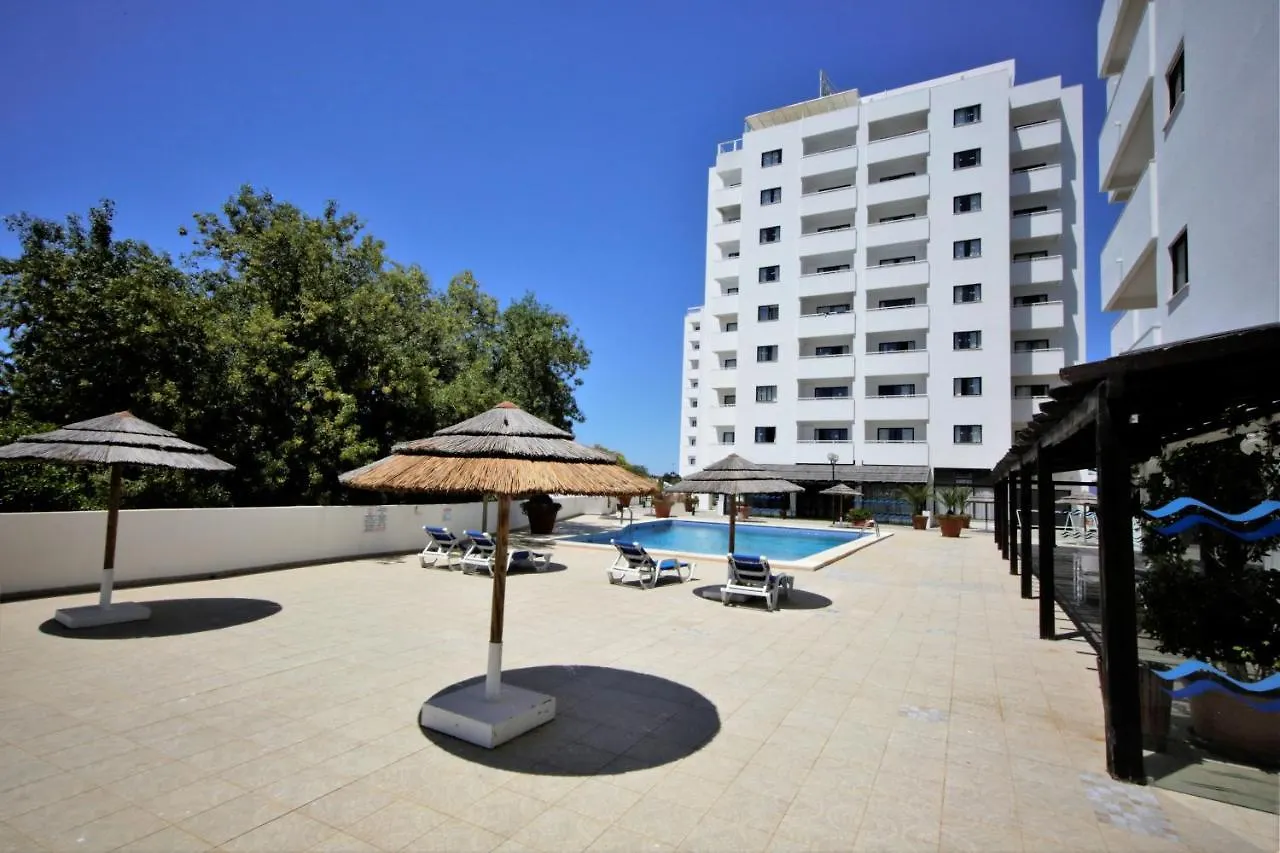 Sea View Apartment - 3 Swimming Pool & Fitness Albufeira 0*,  Portugal