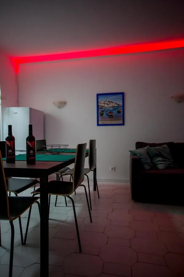 Sea View Apartment - 3 Swimming Pool & Fitness Albufeira 0*,